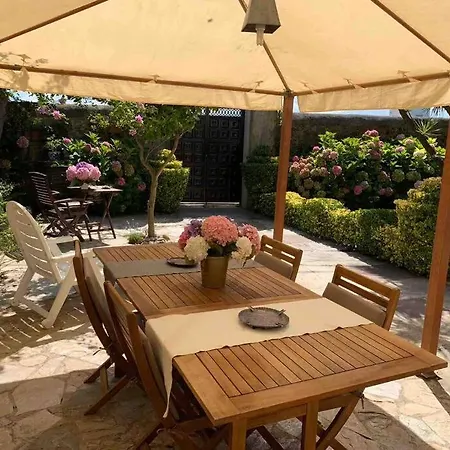 Con Jardin Apartment *