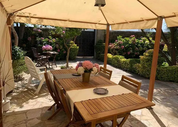 Con Jardin Apartmán *